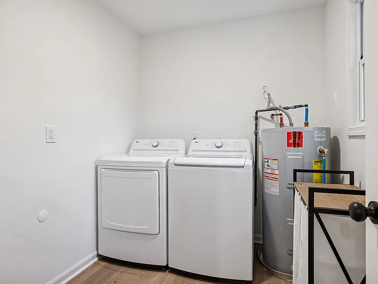 108 Ridgemont Pl — Photo 25