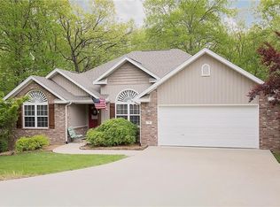 3 Nortleigh Cir, Bella Vista, AR 72714
