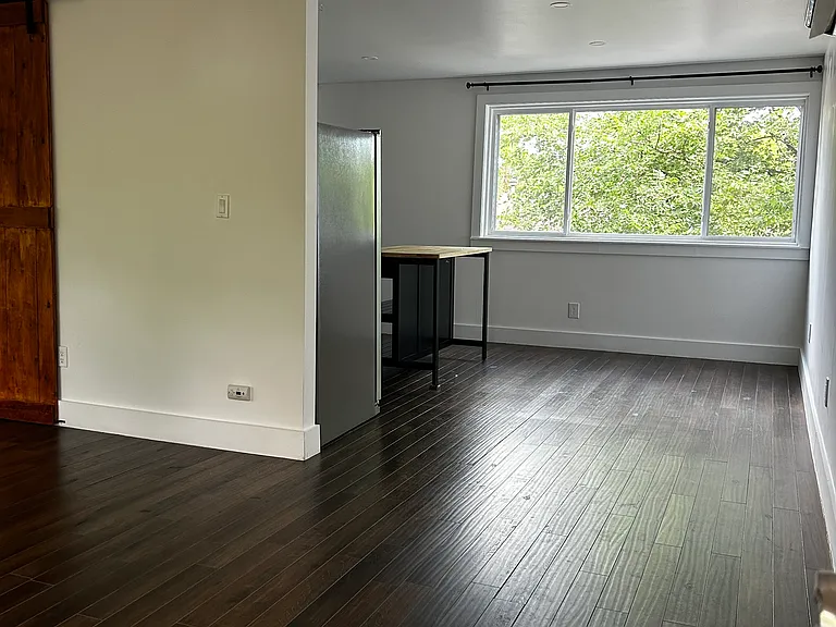 1411 Berene Ave #2 — Photo 9