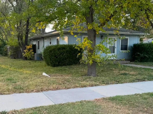 927 N Grimes St, McPherson, KS 67460