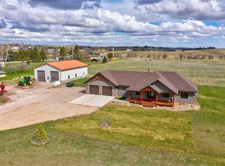 2850 Hillsview Rd, Spearfish, SD 57783