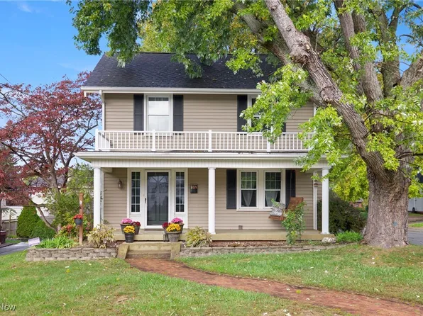 809 27th St NE, Canton, OH 44714