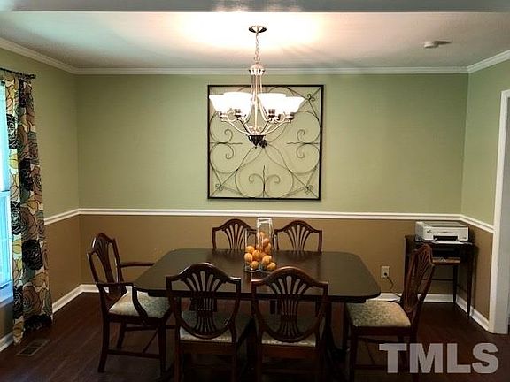5th image of 2621 Cedar Creek Dr