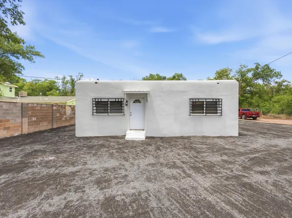 425 Sunset Rd SW, Albuquerque, NM 87105