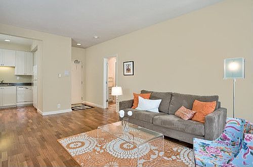 5th image of 33 Vandewater St APT 202
