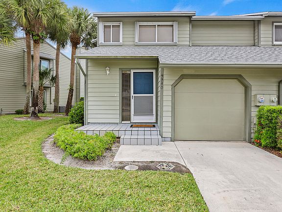 2nd image of 3280 NE Holly Creek Drive