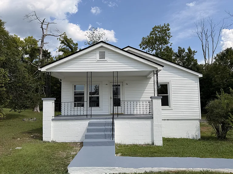 1908 Jenkins Rd — Photo 16