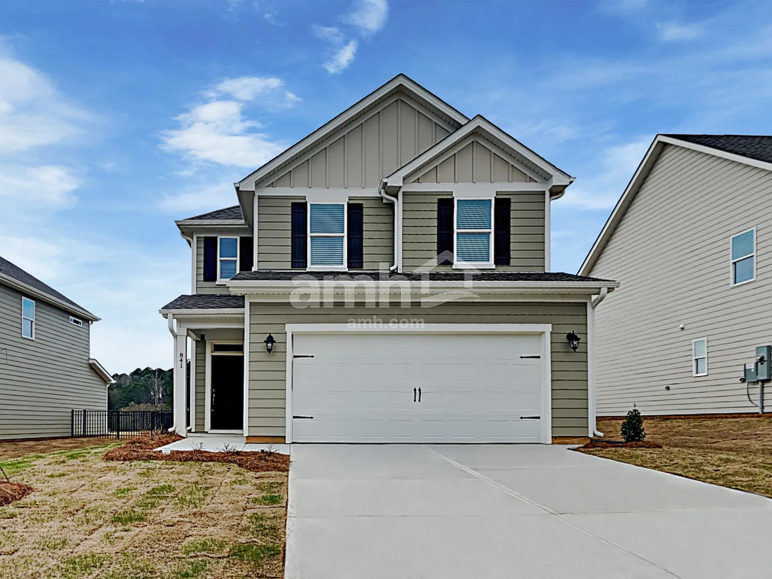 4 bed, 2.5 bath, 1977 sqft, $2,335 — Photo 1