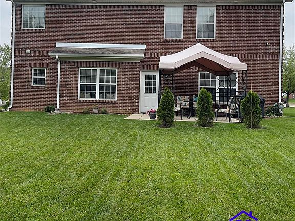 3rd image of 104 Tuscany Ln