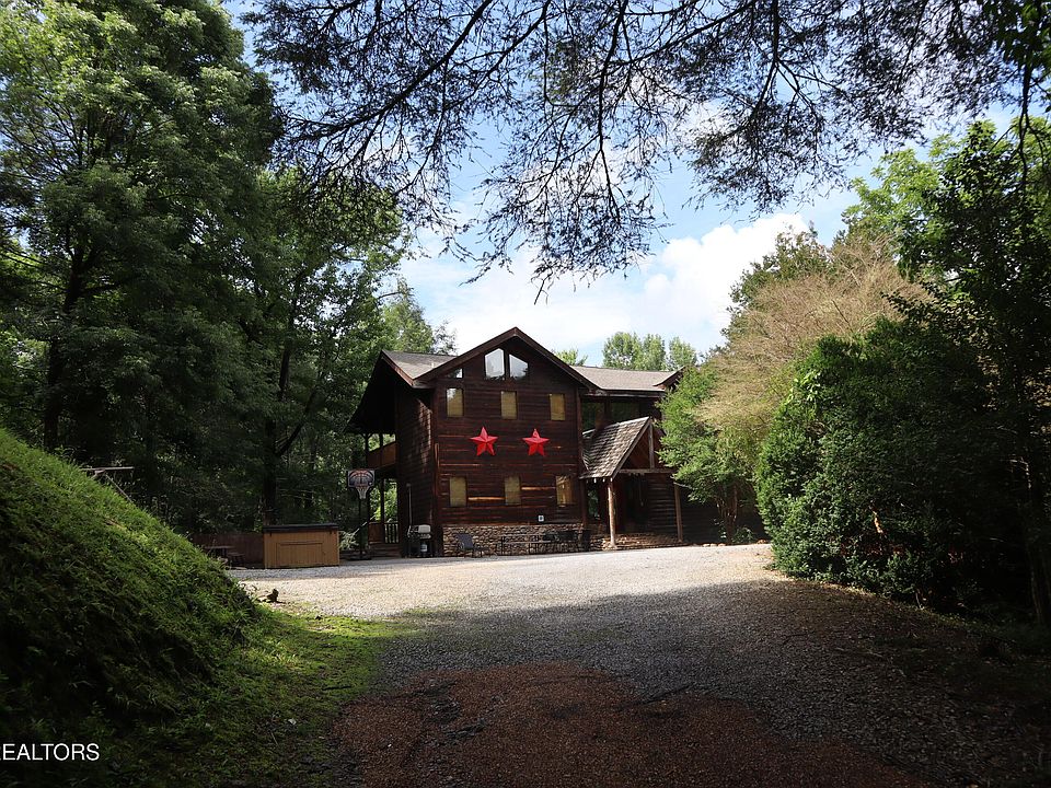 1st image of 402 Laurel Ave