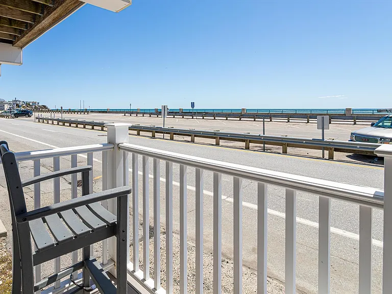 415 Ocean Blvd #103 — Photo 4
