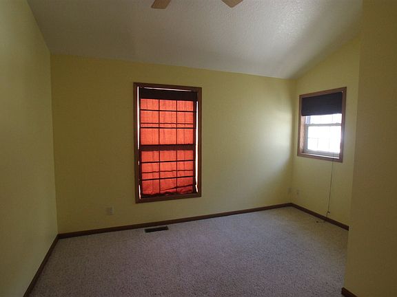 5th image of 248 Houston St