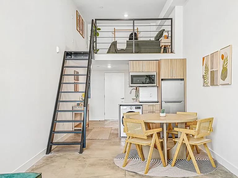 Step Designer Studio Community Living — Photo 44