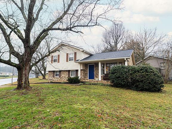 2nd image of 178 Ocala Dr