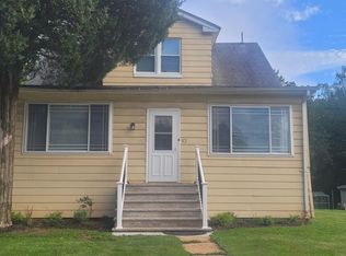 53 Poplar Rd, Piscataway, NJ 08854