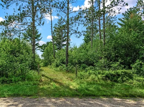 830 Gilbertson Road, Augusta, WI 54722