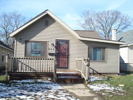 1st image of 945 Seymour Ave