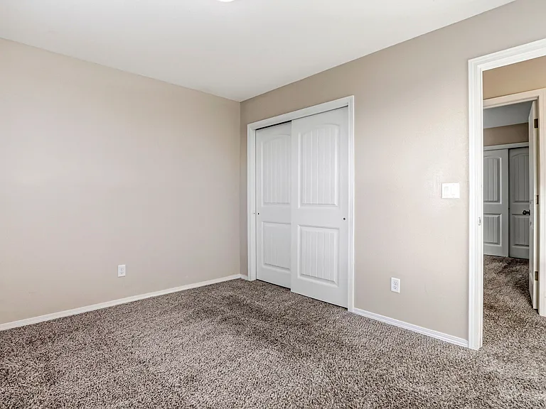714 Hc Gilbert Minjares Dr — Photo 38