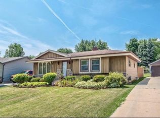 9321 N 85th St, Milwaukee, WI 53224