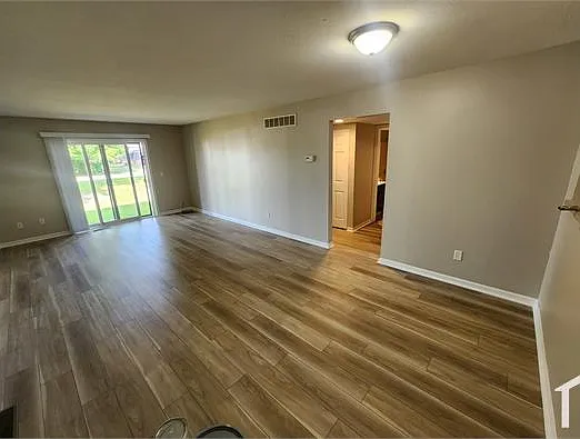1206 Penn Ave #1 — Photo 4