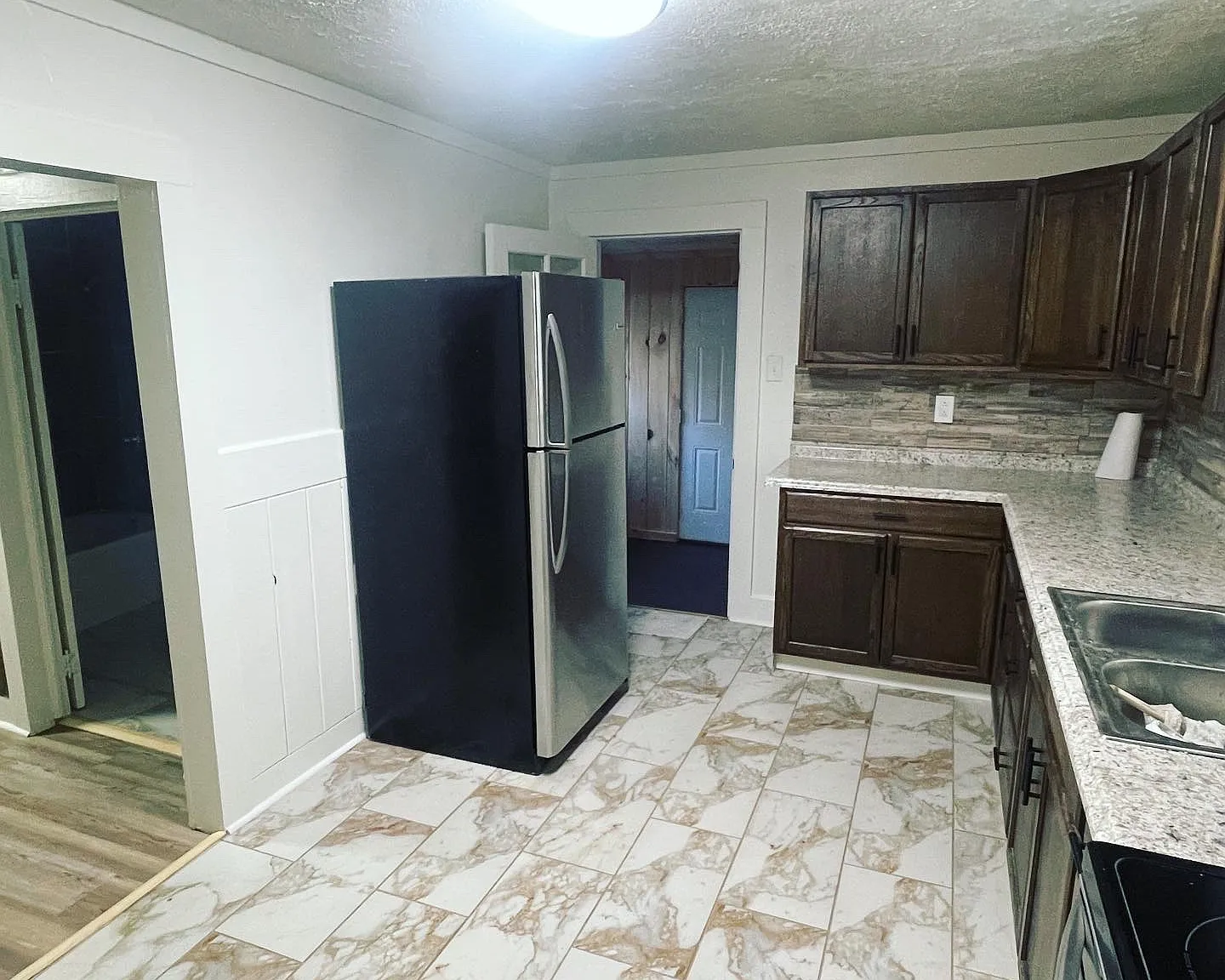 4 bed, 1440 sqft, $1,145 — Photo 3