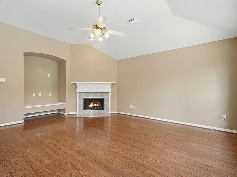 1638 Almond Brook Ln — Photo 10