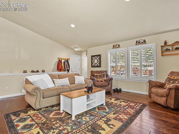 5th image of 600 Spruce St