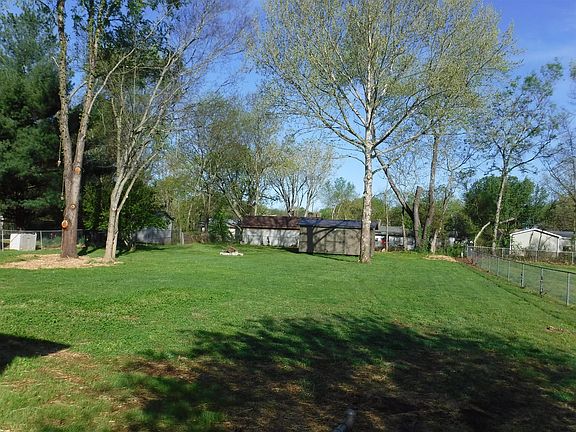 5th image of 6233 Sunnyside Dr