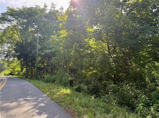 Fairview Rd, Chester, WV 26034