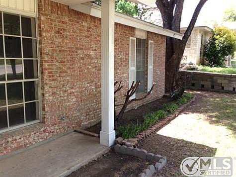 4th image of 1501 Juneau Dr