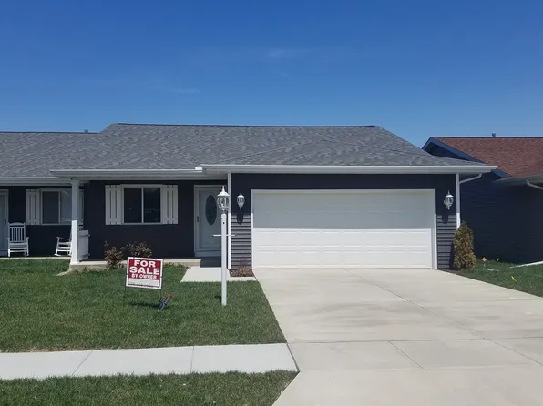 4528 W Correll Ct, Bartonville, IL 61607