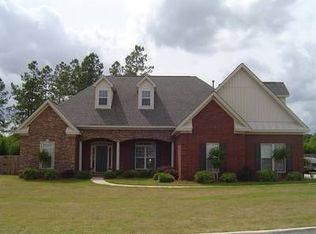 537 Grove Park Loop, Wetumpka, AL 36093