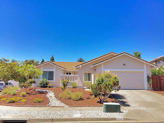 2nd image of 221 Skylark Way
