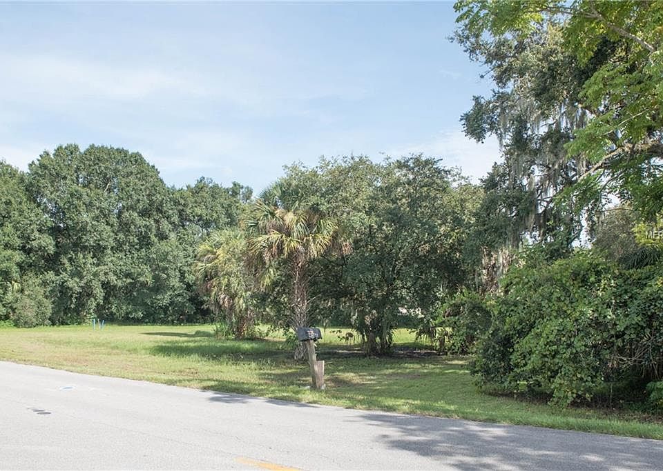 2nd image of Willis Rd