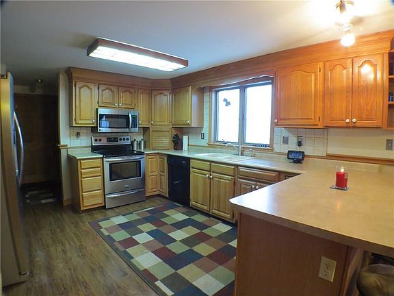 4th image of 25346 Fairmount Rd