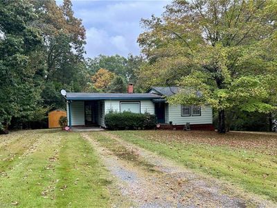 2400 Eastover Pl, High Point, NC, 27265