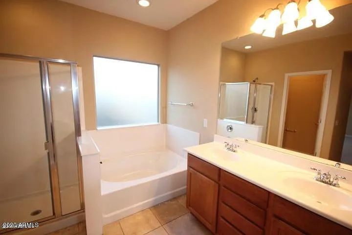 5118 W Molly Ln — Photo 11