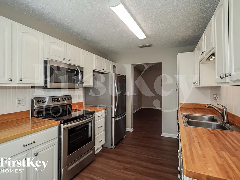 11577 Twin Oaks Trl — Photo 7