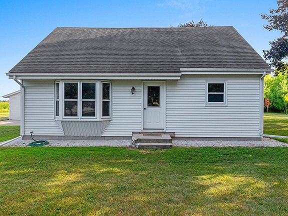3rd image of 5531 Luckow LANE