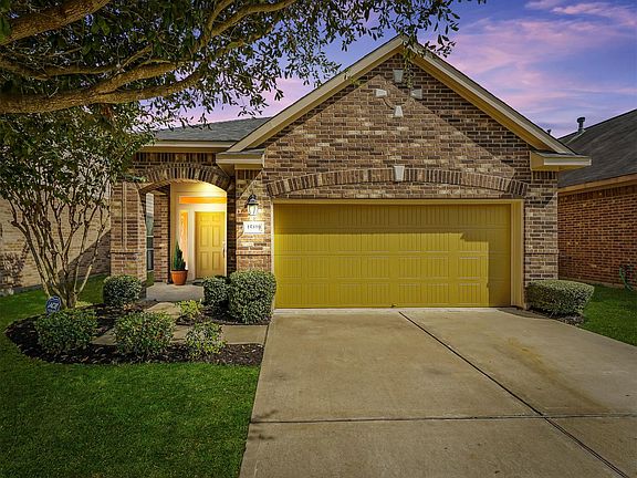 2nd image of 15419 Hinsdale Springs Ln