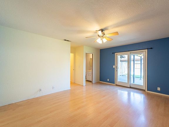 4th image of 14538 S Chickasaw Way