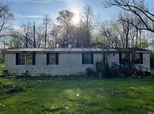 557 W State Road 218 Rd, Bunker Hill, IN 46914