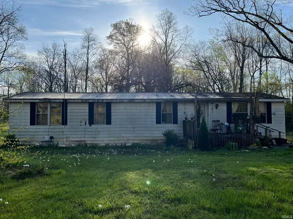 557 W State Road 218 Rd, Bunker Hill, IN 46914