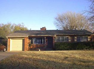 18 Circle Dr #1, Chickasha, OK 73018