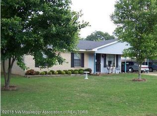 5260 Longwood Cv, Horn Lake, MS 38637