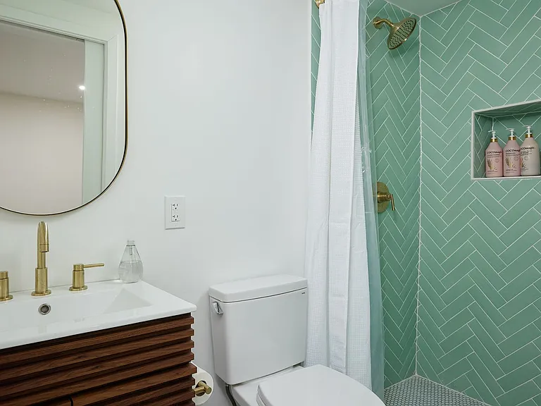 1424 Longfellow St NW — Photo 34