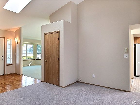 2nd image of 5053 50th Ct SE