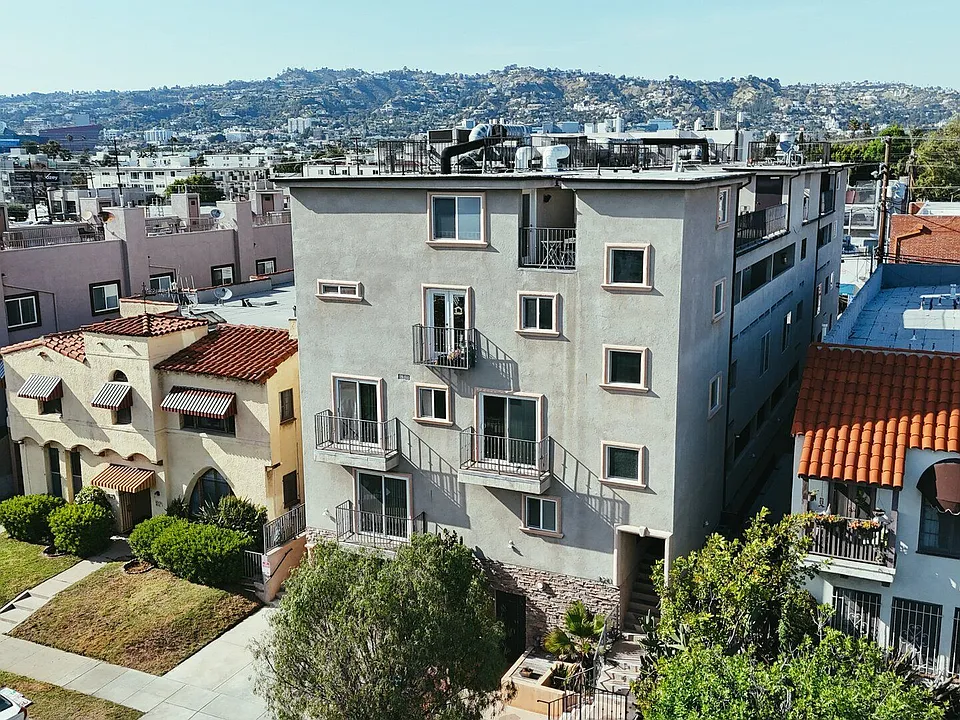 Walkable Beverly Grove Townhomes