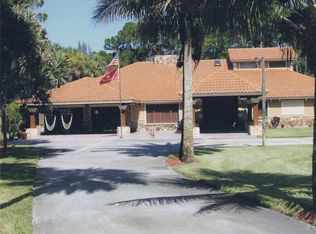 160 Elaine Rd, West Palm Beach, FL 33413