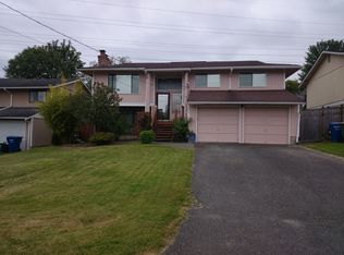 9256 45th Ave S, Seattle, WA 98118